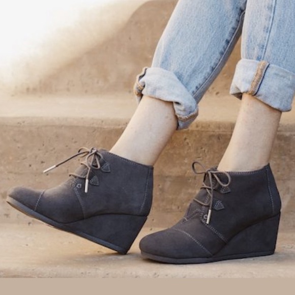 Toms Shoes - TOMS Suede Lace Up Desert Wedge Boot Dark Gray 9.5